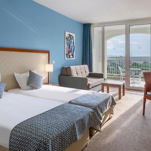 Standard Zimmer mit zwei Einzelbetten
